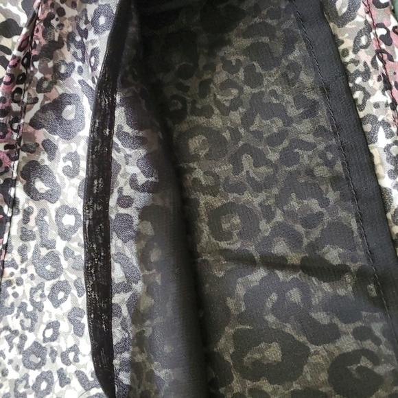 BCBG Generation romper, animal print. Size small.  Polyester.  Washable. - Picture 10 of 13